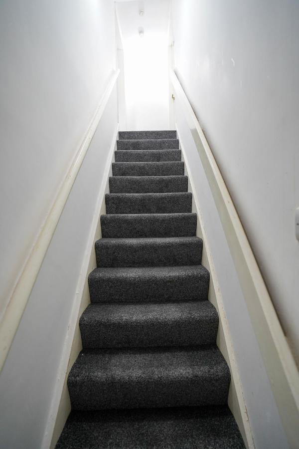 Modern And Spacious 3-Bedroom House - Free Parking, Fast Wi-Fi, Ideal For Up To 7 Guests Houghton-le-Spring Экстерьер фото